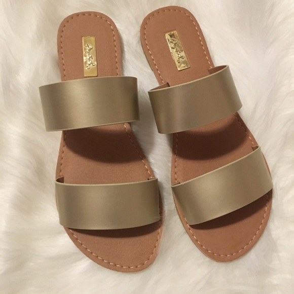 Qupid Shoes - Brand NEW Gold Qupid Sandals